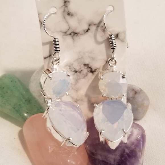 🌺BOGO Free Opalite & Sterling Silver Earrings - Picture 1 of 6